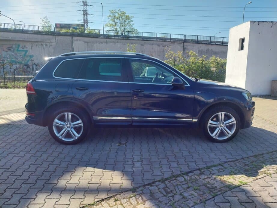 2013 Volkswagen TOUAREG - 8