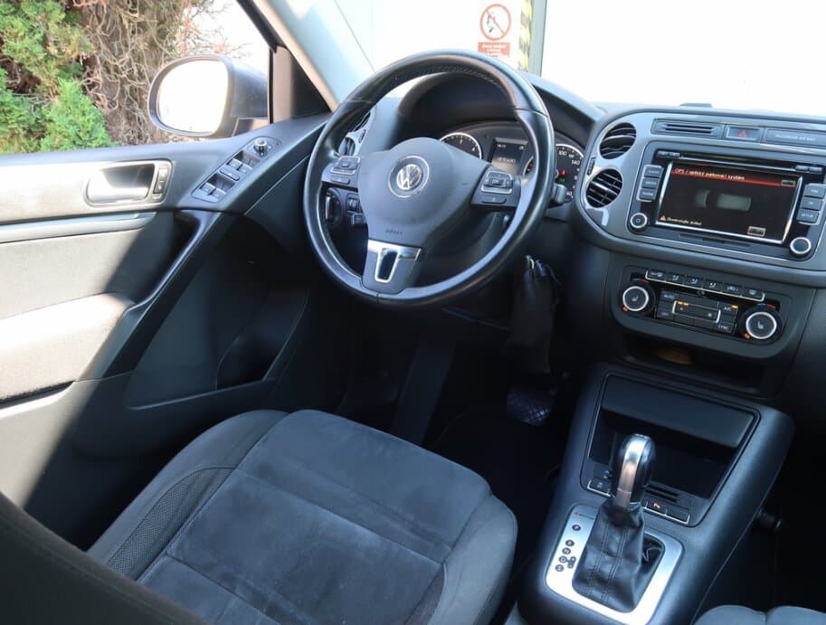 2014 Volkswagen TIGUAN - 9