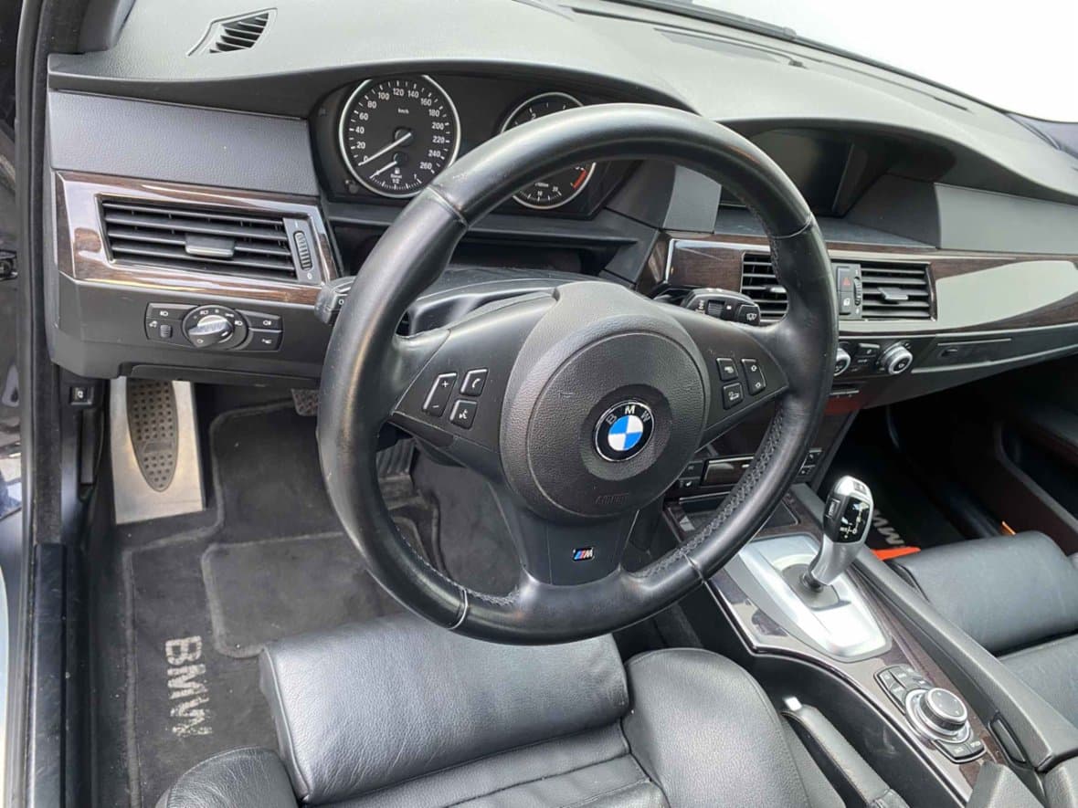 2009 BMW 5-SERIES - 13
