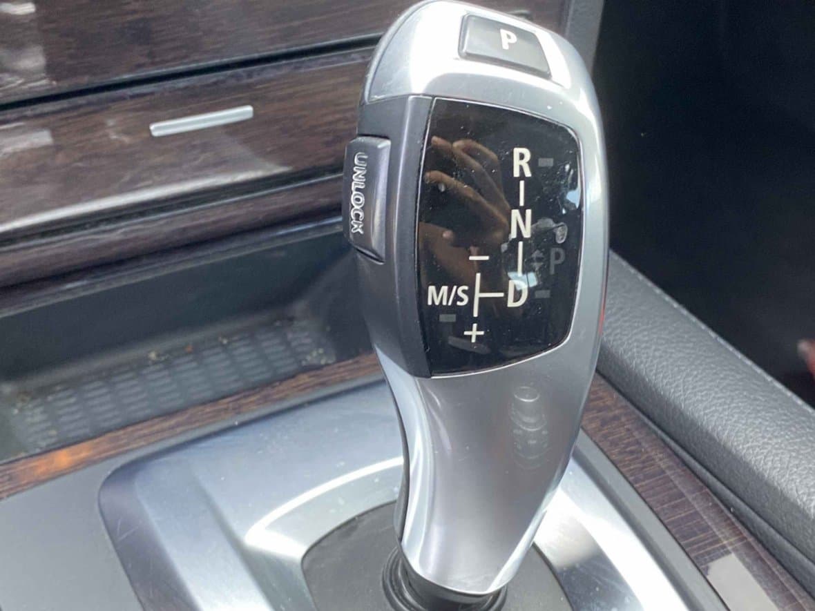 2009 BMW 5-SERIES - 15