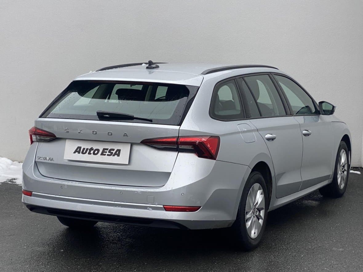 2022 Škoda OCTAVIA - 4
