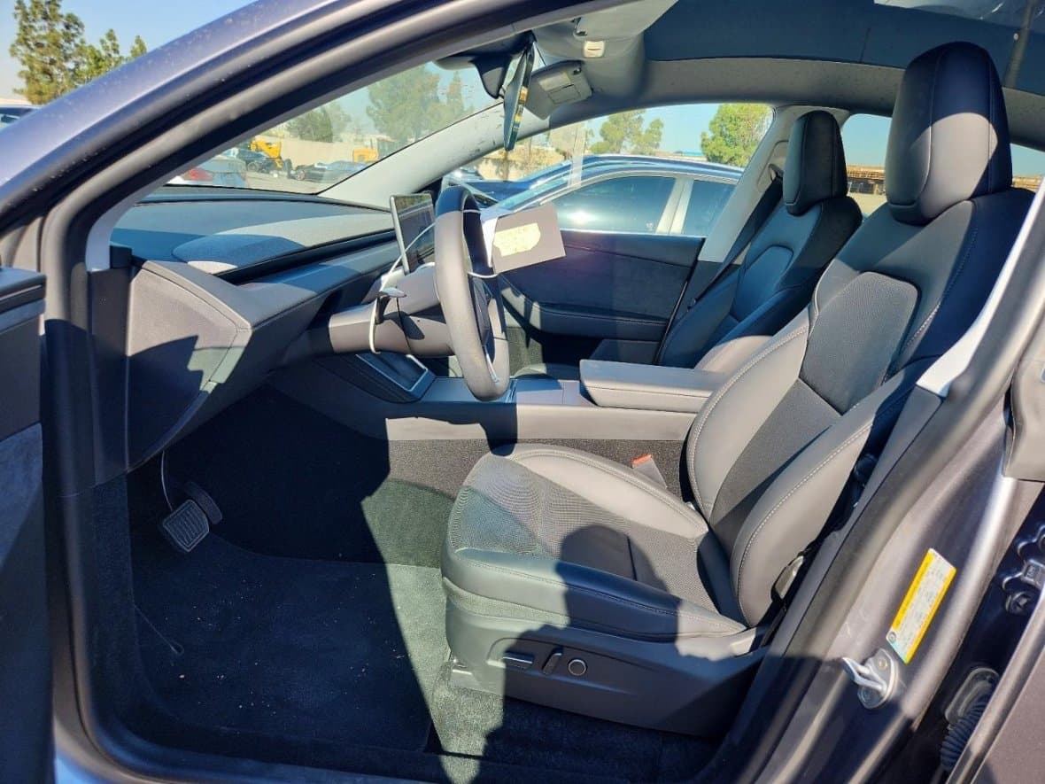 2025 Tesla MODEL Y - 9
