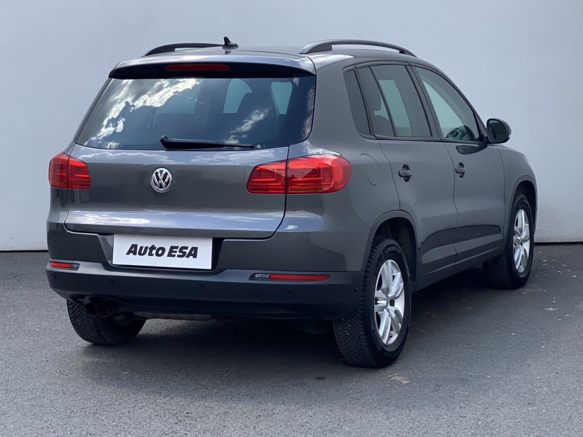 2013 Volkswagen TIGUAN - 4