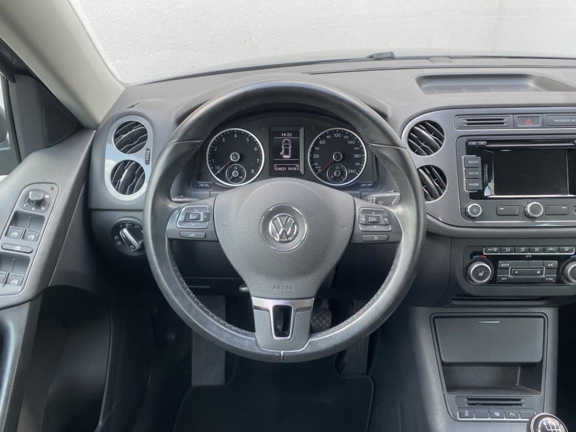 2013 Volkswagen TIGUAN - 11