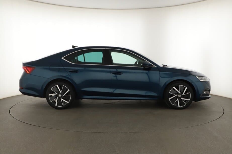 2020 Škoda OCTAVIA - 8
