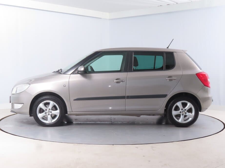 2013 Škoda FABIA - 4