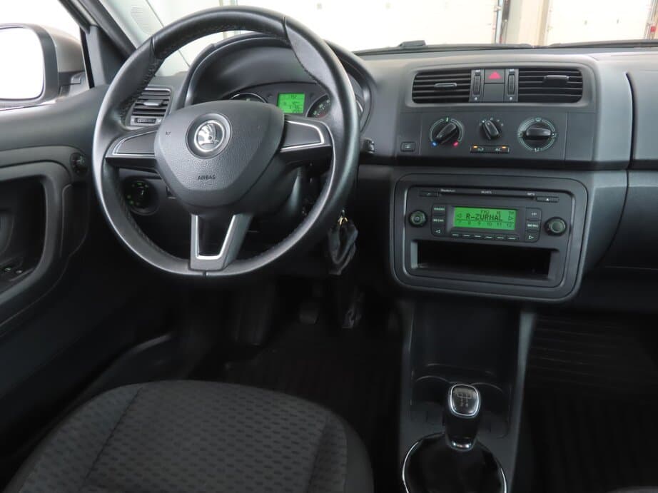 2013 Škoda FABIA - 9