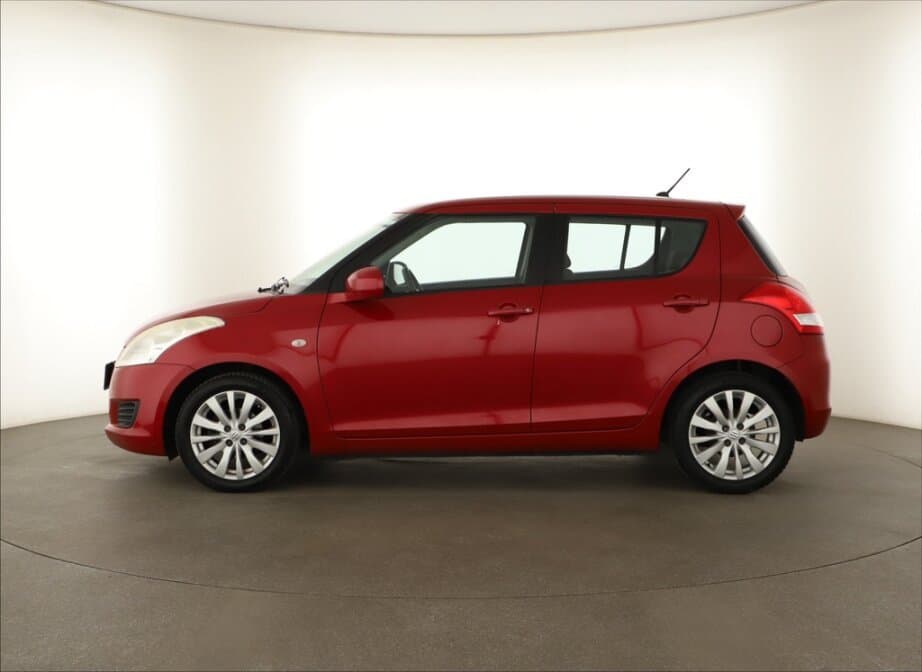 2010 Suzuki SWIFT - 4