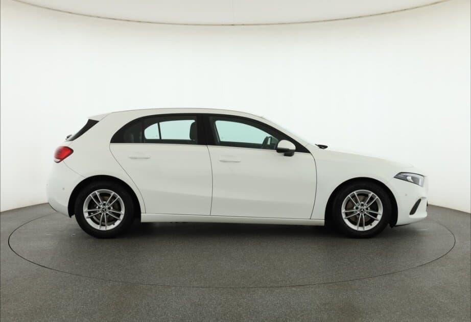 2019 Mercedes-Benz A-CLASS - 8