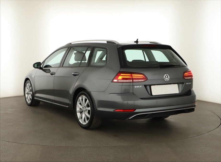 2020 Volkswagen GOLF - 5