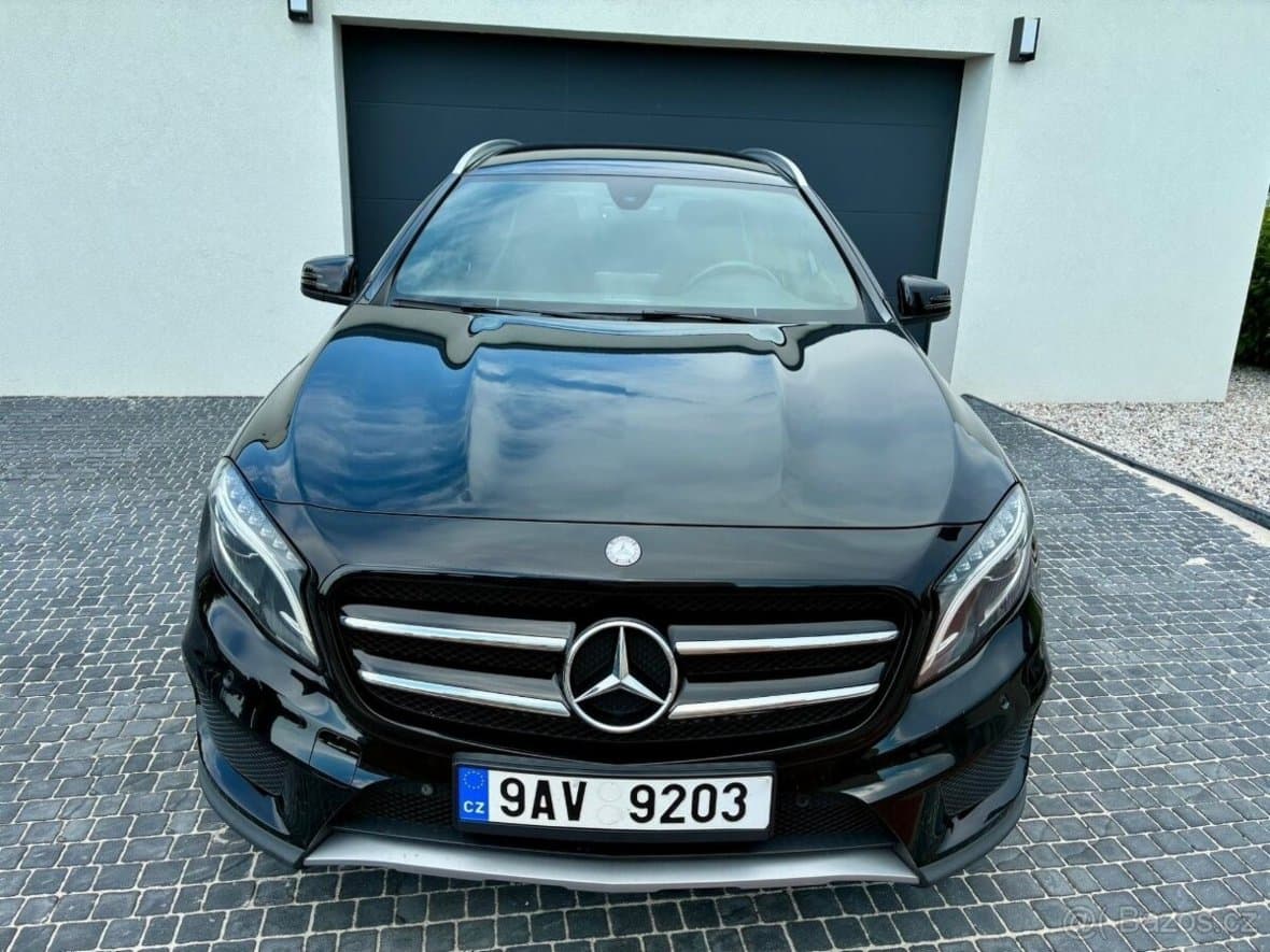 2017 Mercedes-Benz GLA - 4