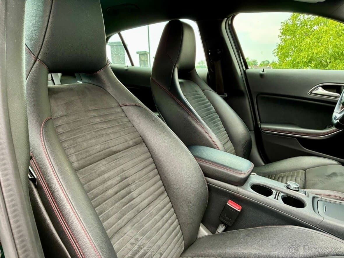 2017 Mercedes-Benz GLA - 9