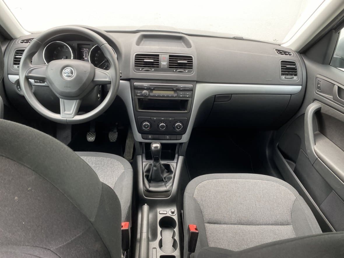2015 Škoda YETI - 8