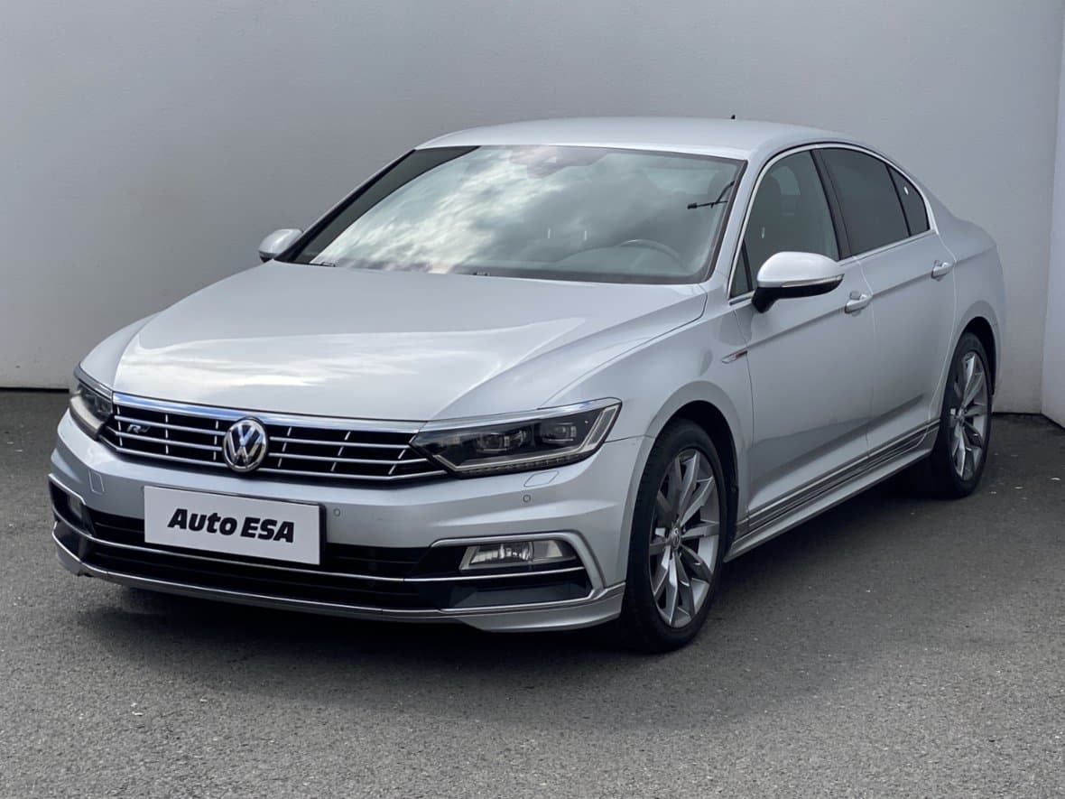 2016 Volkswagen PASSAT - 3