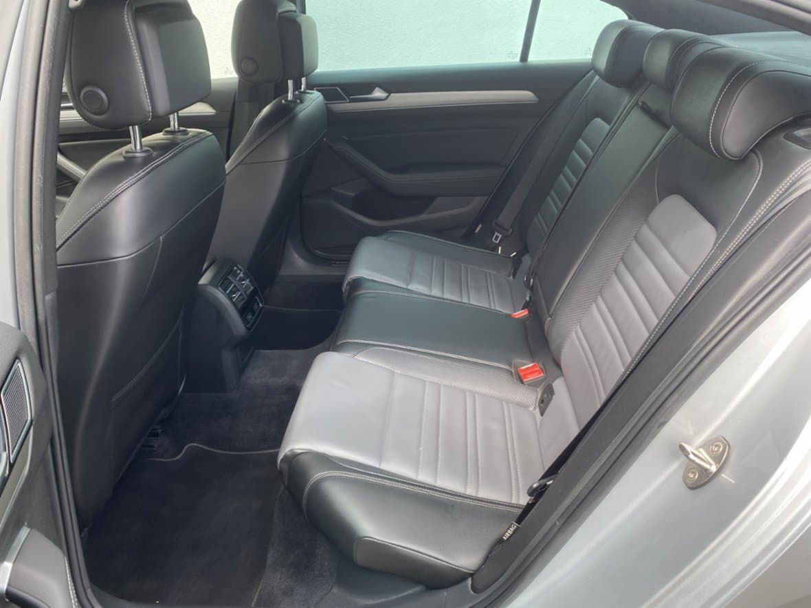 2016 Volkswagen PASSAT - 10