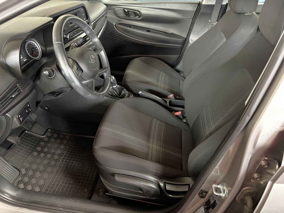 2020 Hyundai i20 - 9