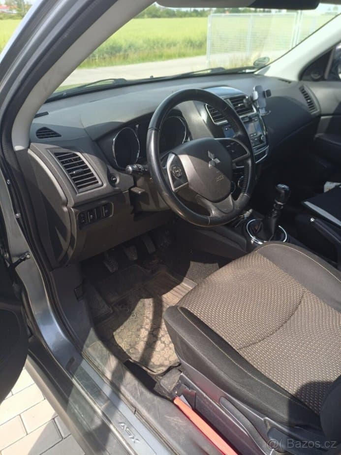 2014 Mitsubishi ASX - 10