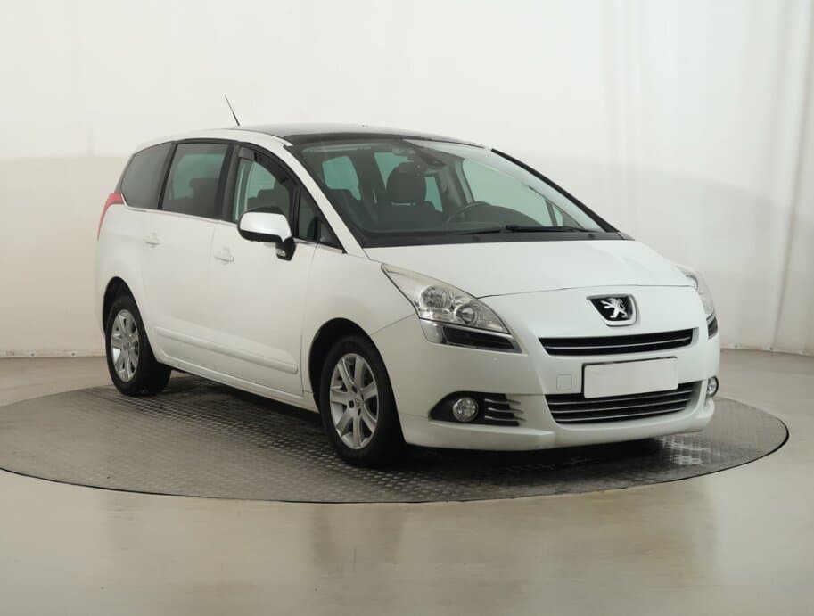 2011 Peugeot 5008