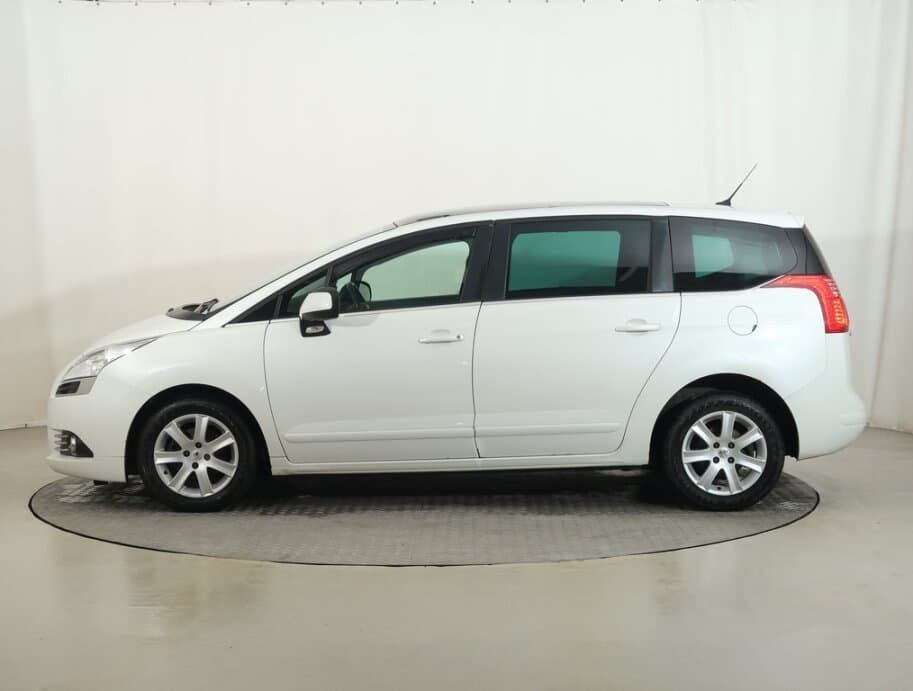 2011 Peugeot 5008 - 4