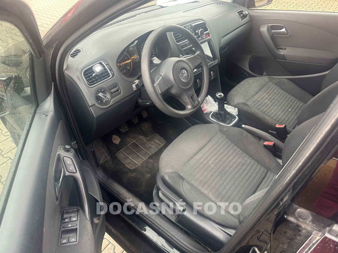 2012 Volkswagen POLO - 3