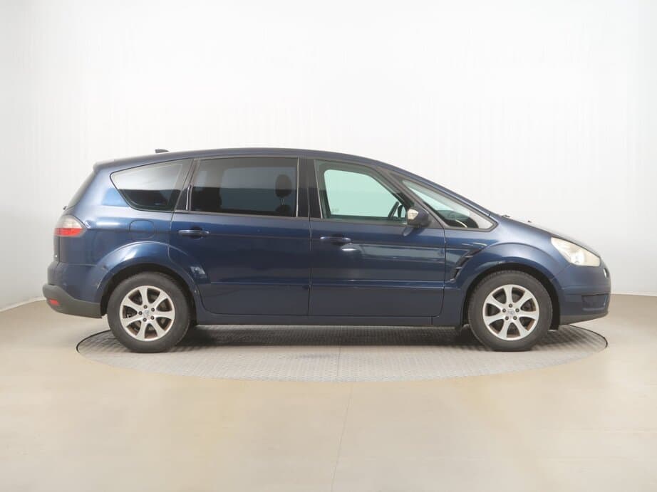 2008 Ford S-MAX - 8