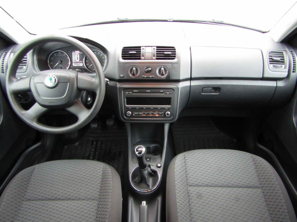 2011 Škoda FABIA - 15