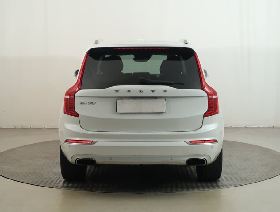 2016 Volvo XC90 - 6