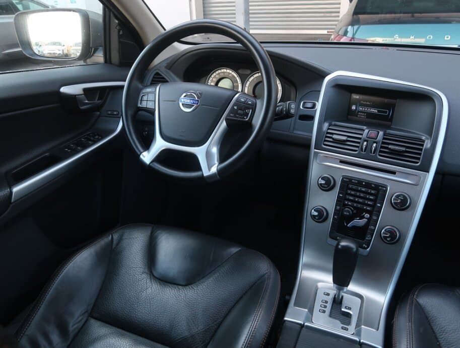 2011 Volvo XC60 - 9