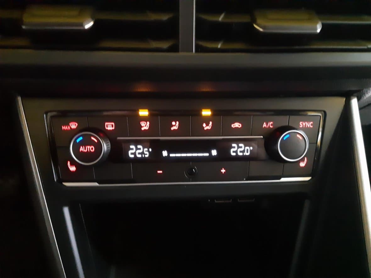 2019 Volkswagen Polo - 17