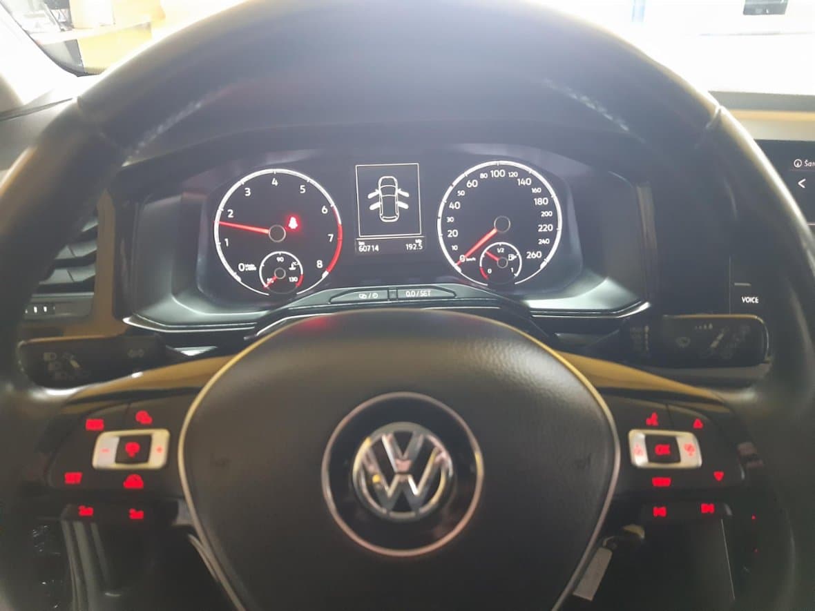 2019 Volkswagen Polo - 18