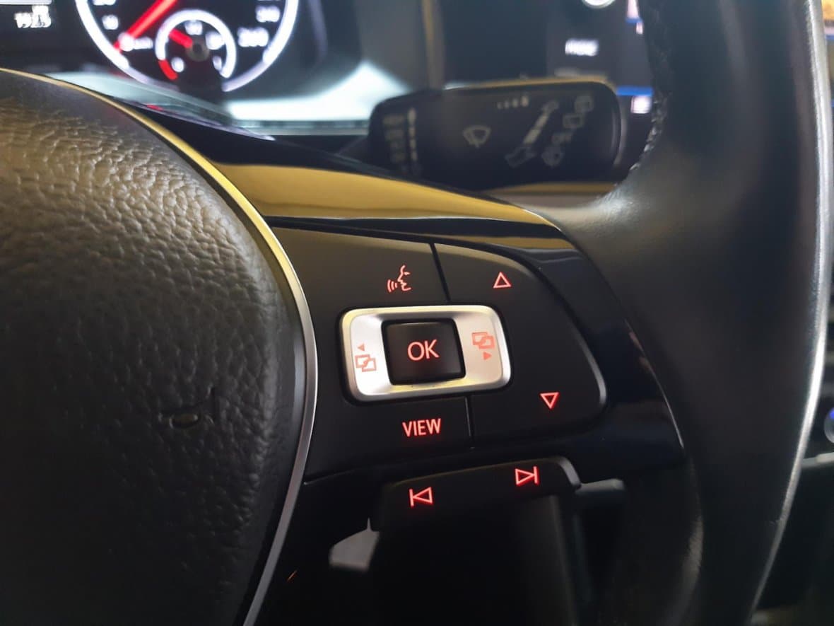 2019 Volkswagen Polo - 19