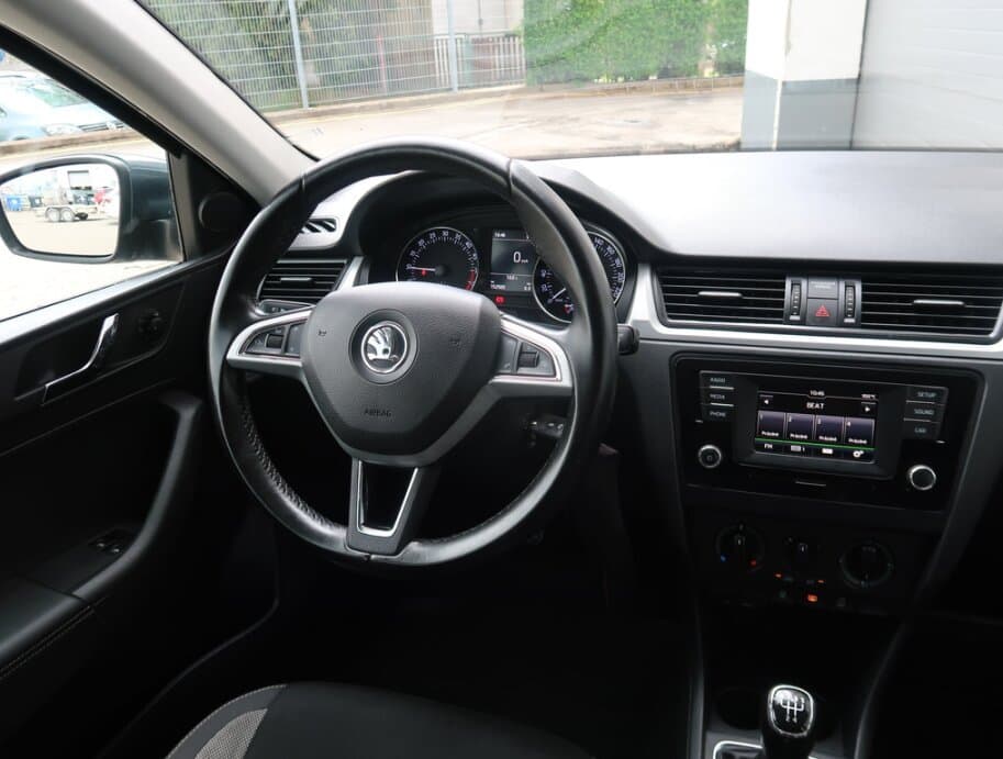 2016 Škoda RAPID - 9