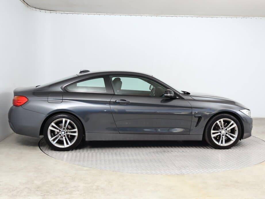 2013 BMW 4-SERIES - 8