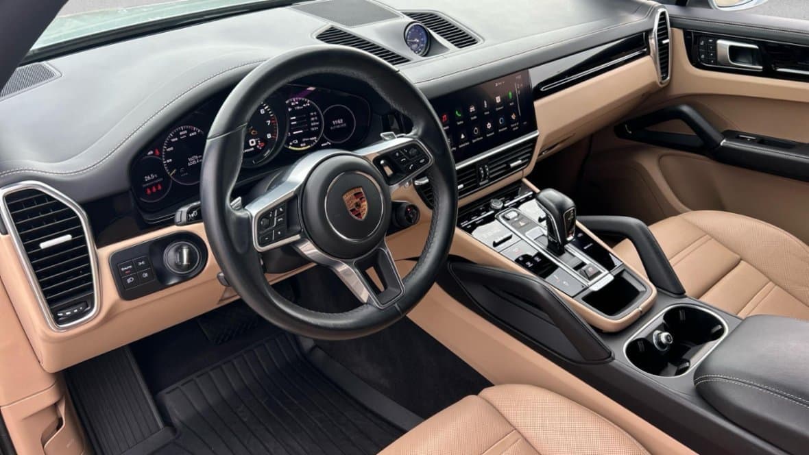 2022 Porsche CAYENNE - 15