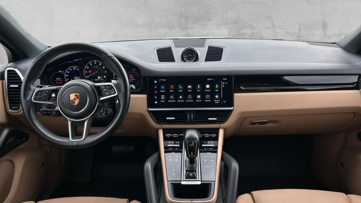 2022 Porsche CAYENNE - 18