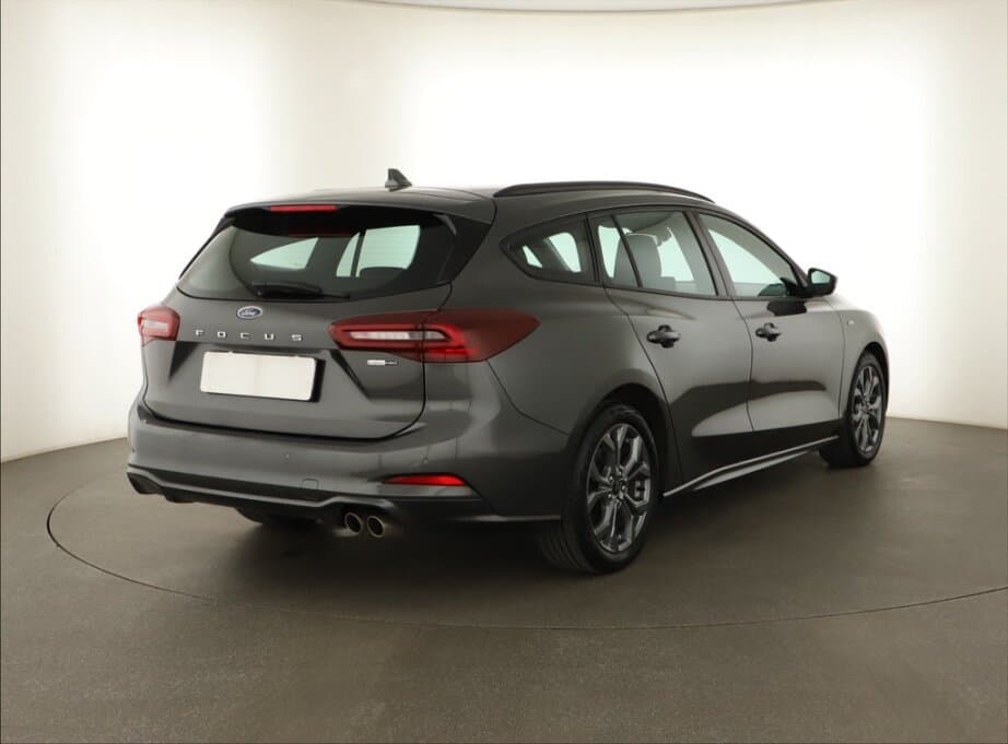 2023 Ford FOCUS - 7