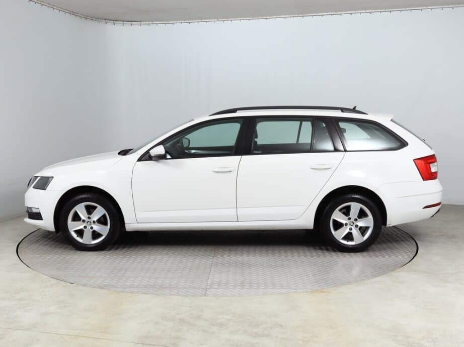 2020 Škoda OCTAVIA - 7