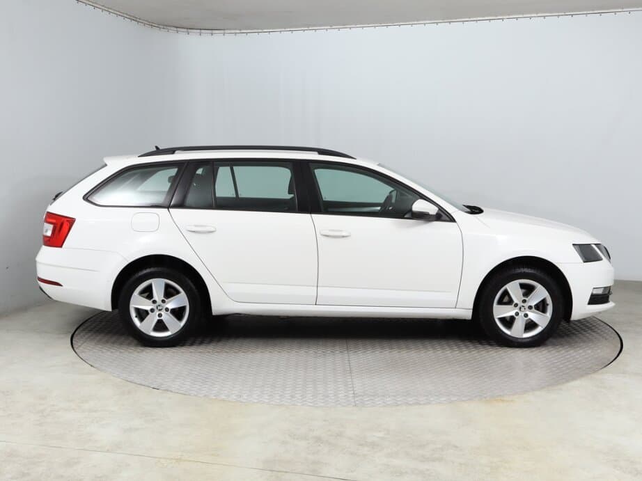 2020 Škoda OCTAVIA - 15