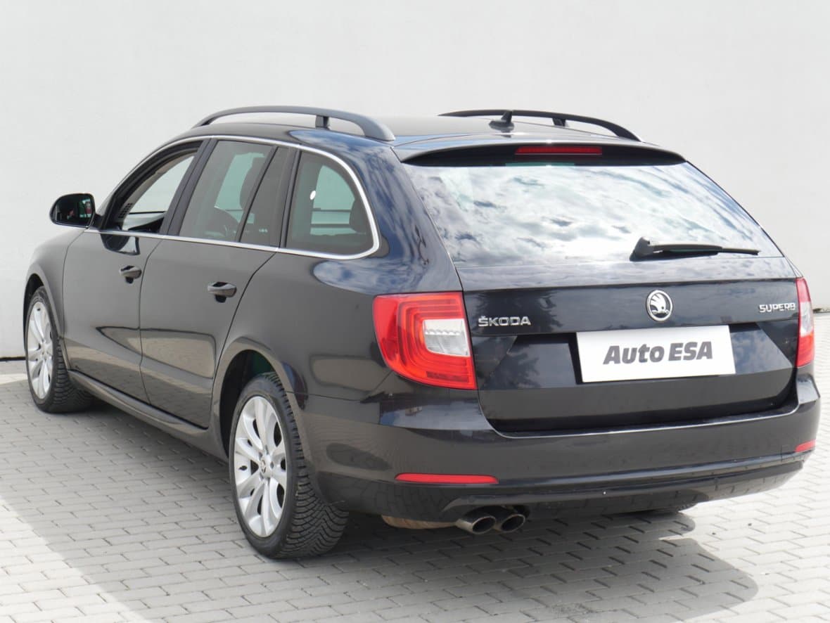 2015 Škoda SUPERB - 6