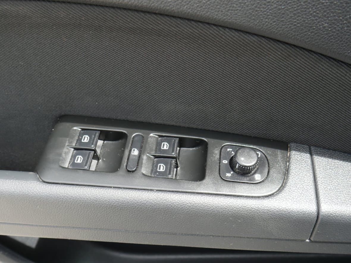 2015 Škoda SUPERB - 11