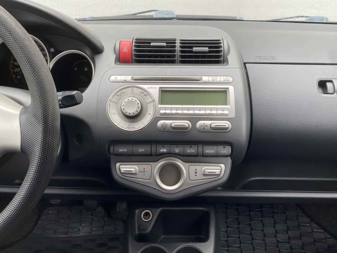 2007 Honda JAZZ - 12