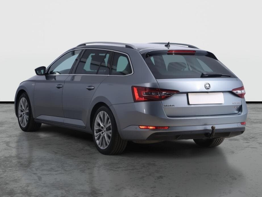 2016 Škoda SUPERB - 5