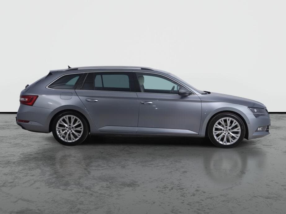 2016 Škoda SUPERB - 8