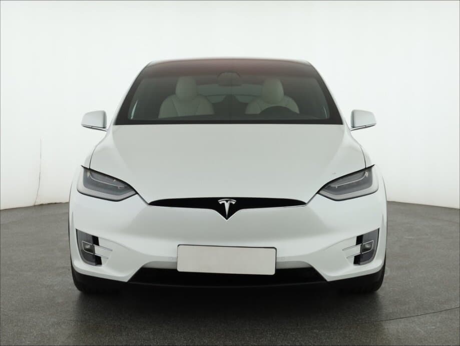 2020 Tesla MODEL X - 2
