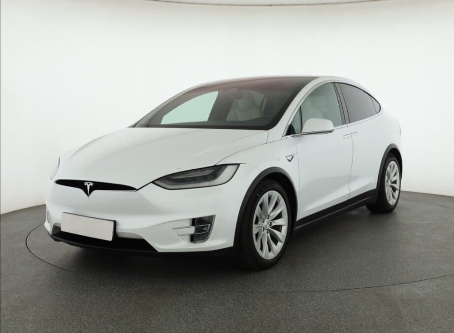 2020 Tesla MODEL X - 3
