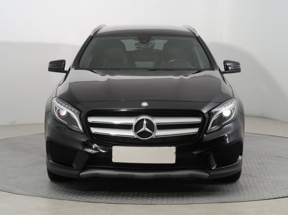 2017 Mercedes-Benz GLA - 4