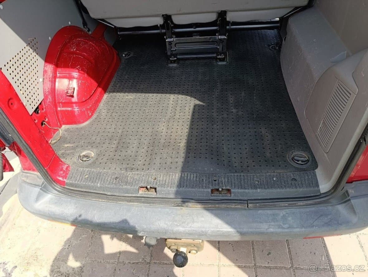2010 Volkswagen TRANSPORTER - 9