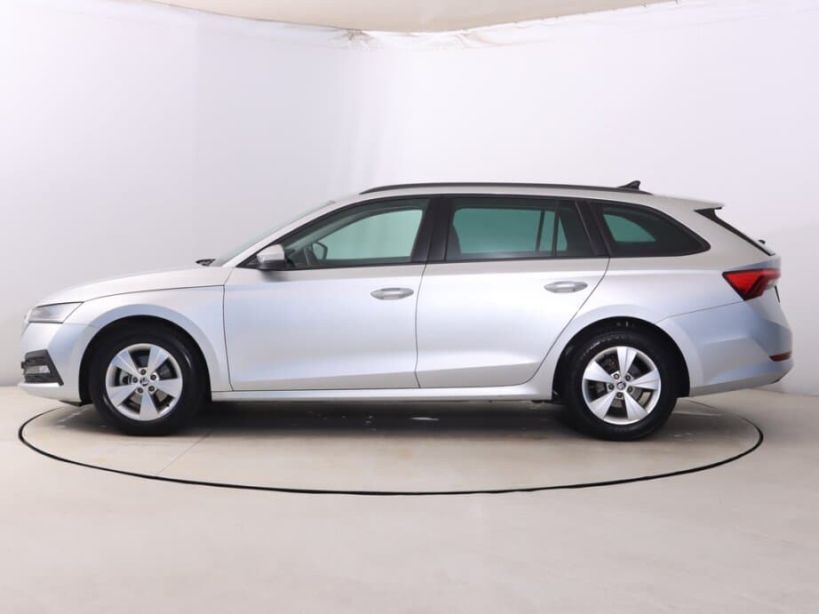 2022 Škoda OCTAVIA - 4