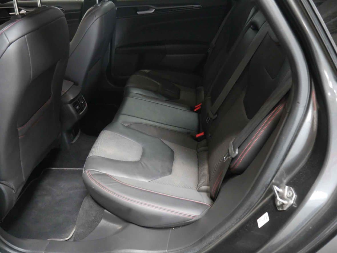 2019 Ford MONDEO - 10