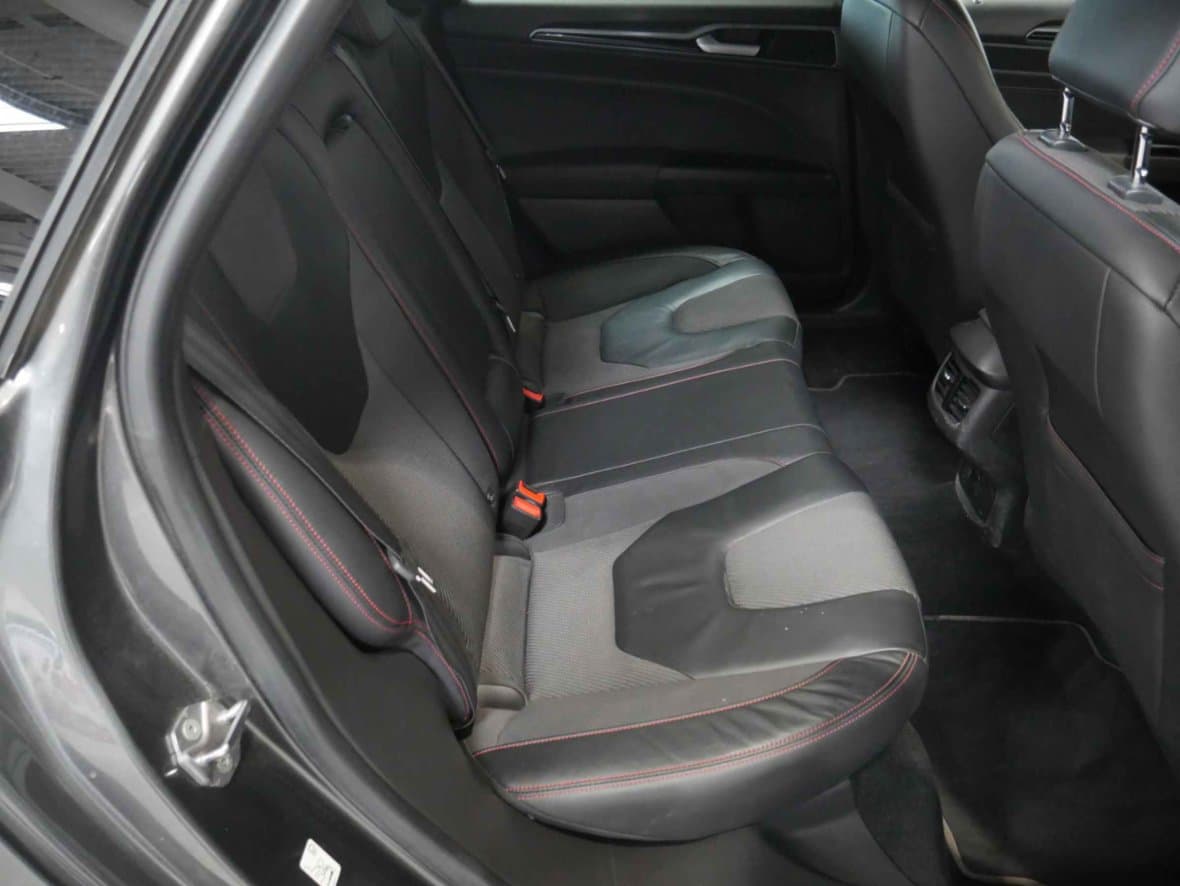 2019 Ford MONDEO - 11